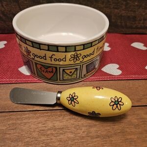 Dip bowl with spreader